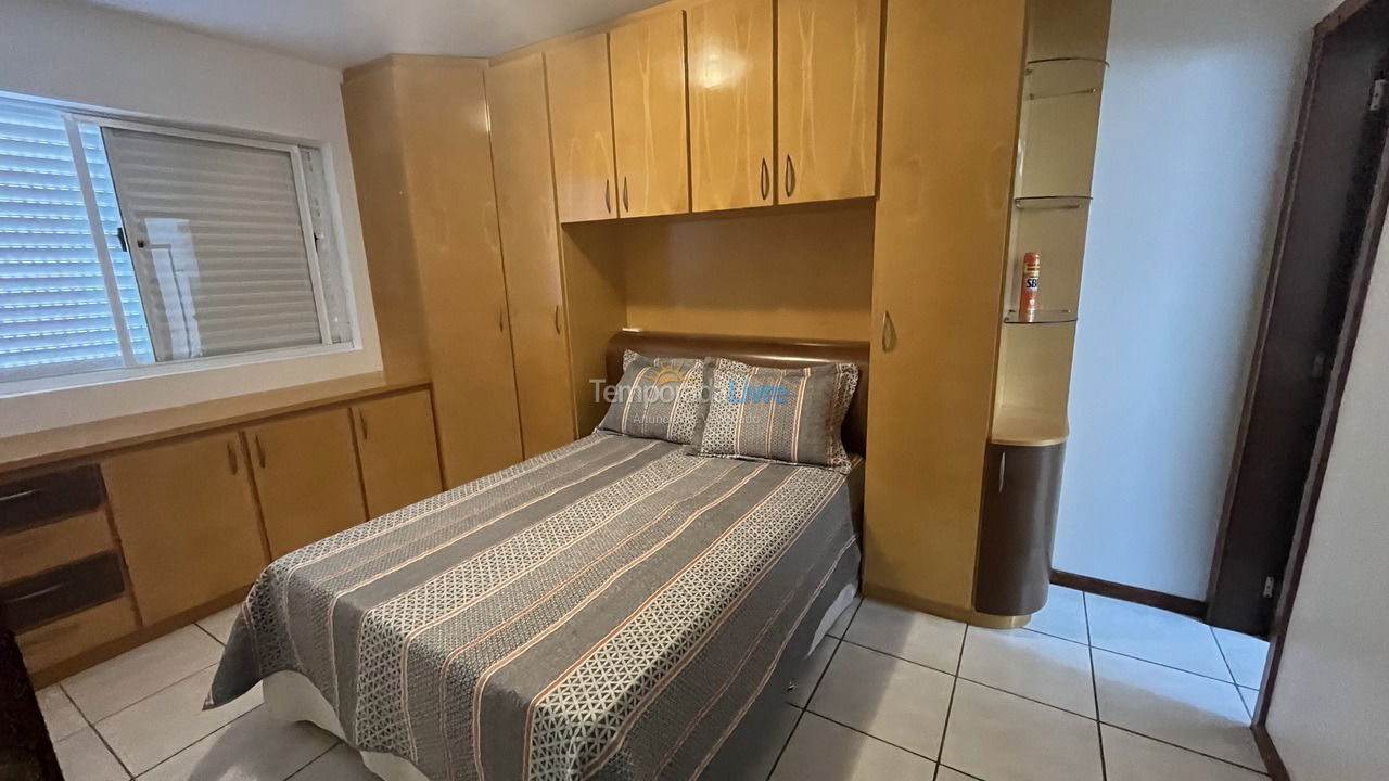 Apartamento para aluguel de temporada em Florianopolis (Praia dos Ingleses)
