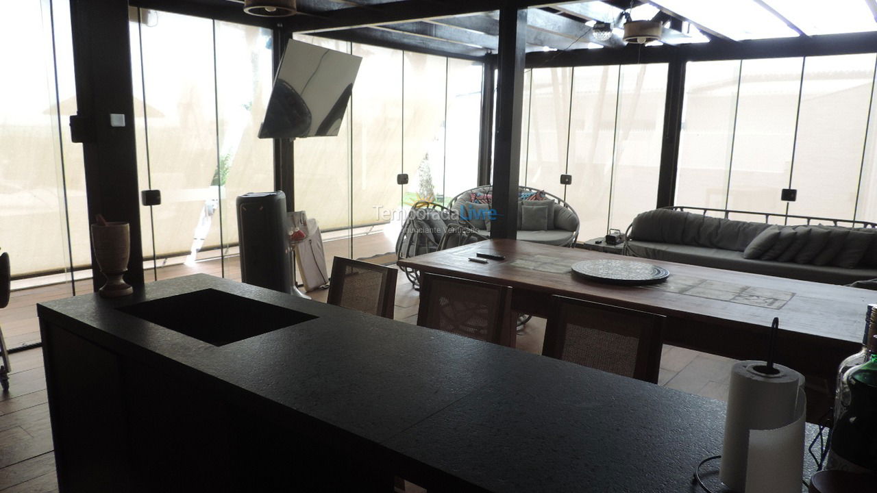 Casa para alquiler de vacaciones em Florianópolis (Ponta das Canas)