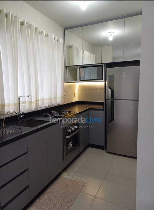 Apartamento para aluguel de temporada em Balneário Piçarras (Balneário Piçarras)