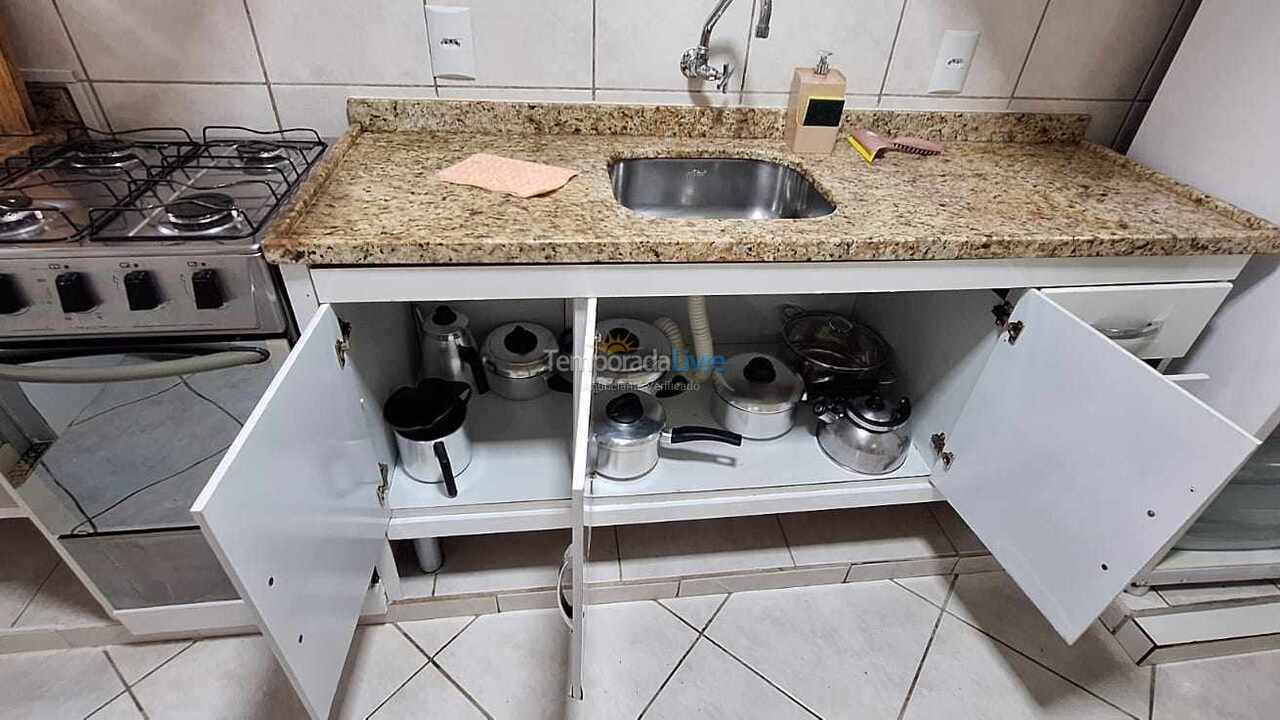 Casa para aluguel de temporada em Bombinhas (Praia de Bombinhas)