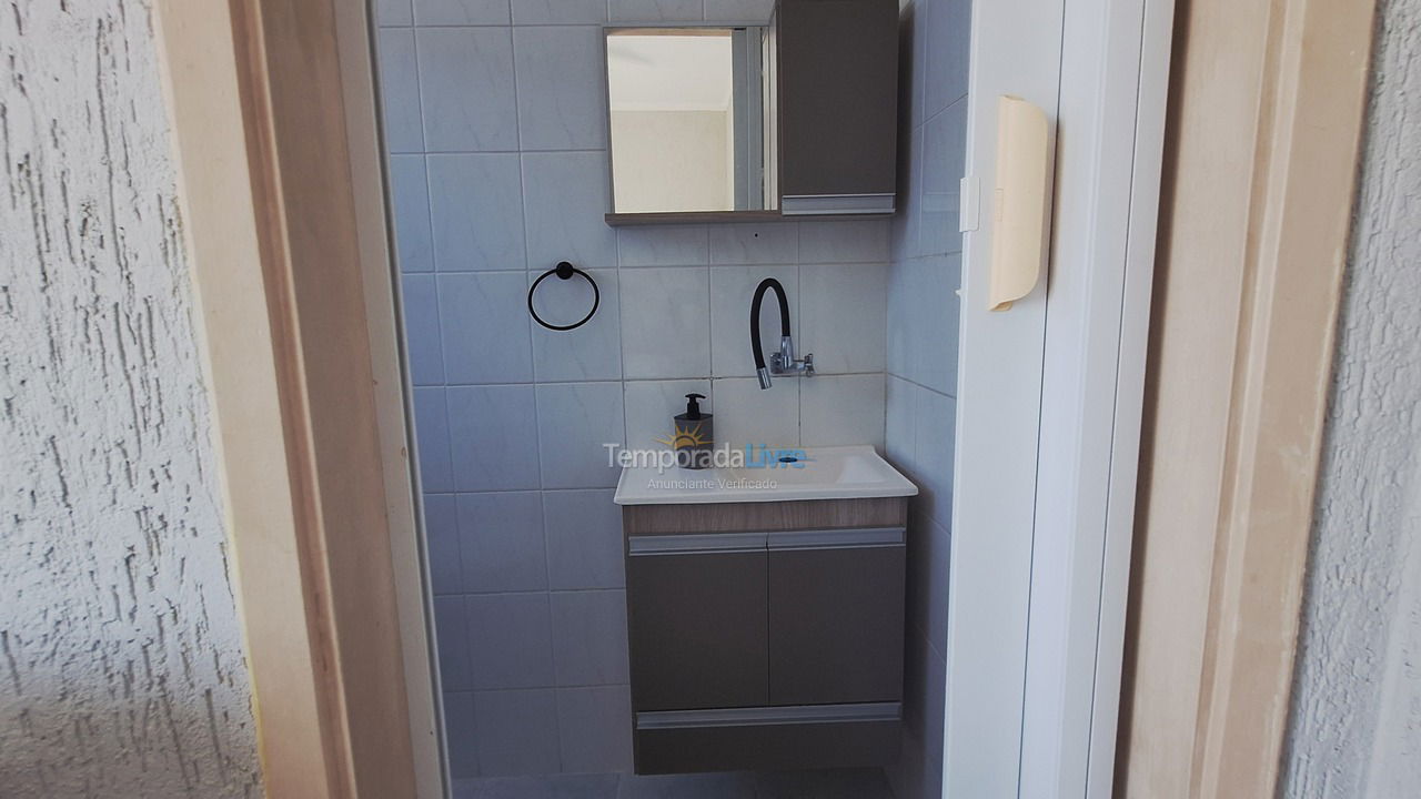 Apartamento para aluguel de temporada em Praia Grande (Praia do Caiçara)