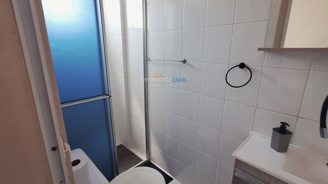 Apartamento para aluguel de temporada em Praia Grande (Praia do Caiçara)