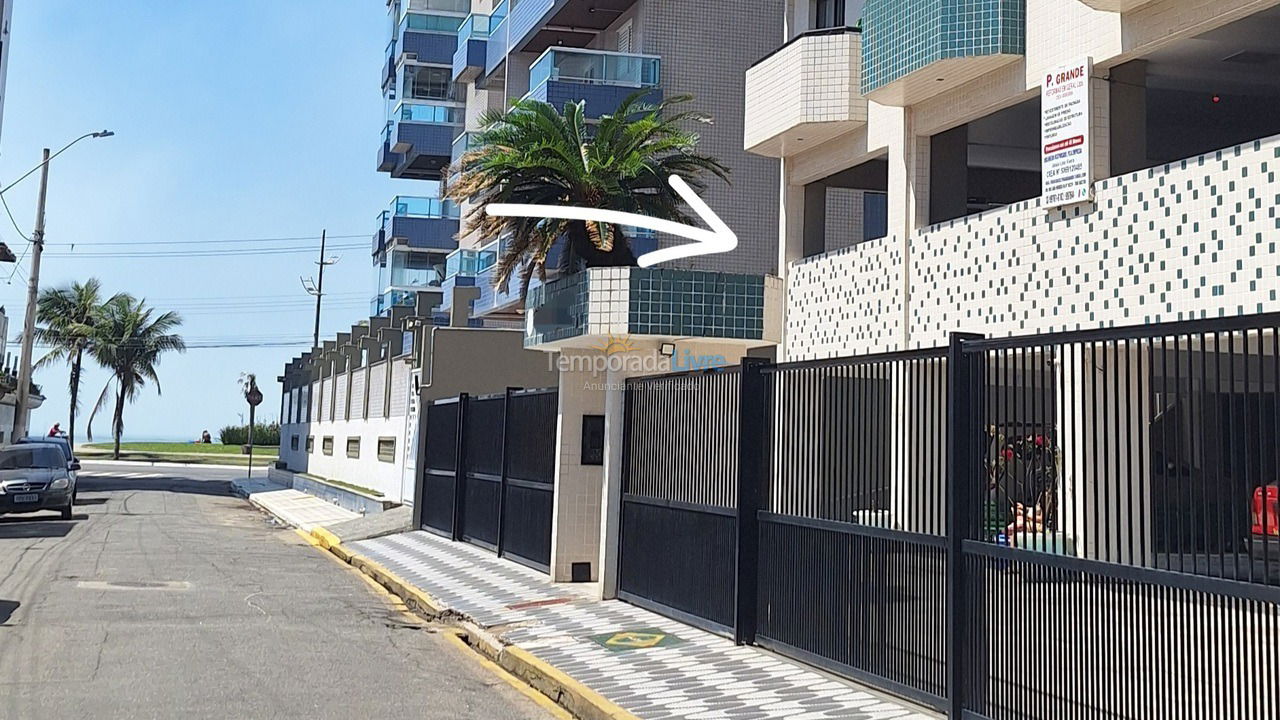 Apartamento para aluguel de temporada em Praia Grande (Praia do Caiçara)
