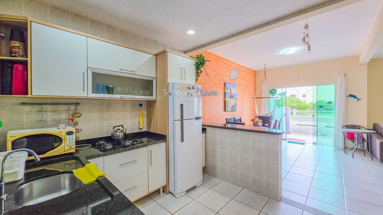 Casa para aluguel de temporada em São Francisco do Sul (Itaguaçu)