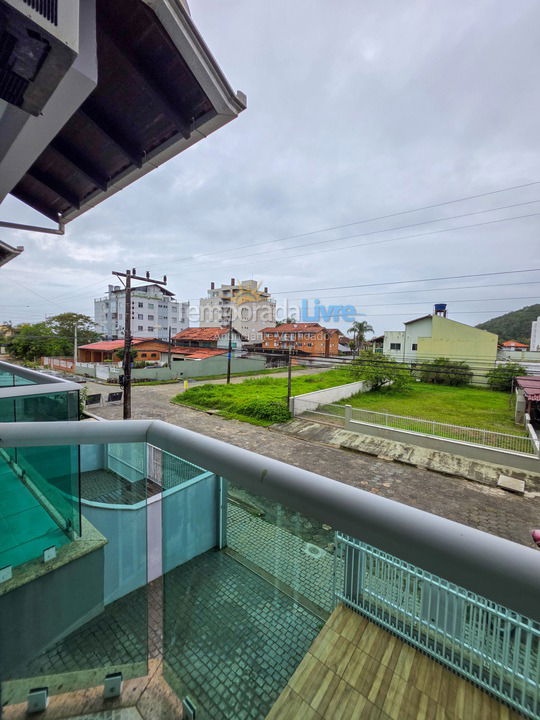 Casa para aluguel de temporada em São Francisco do Sul (Itaguaçu)
