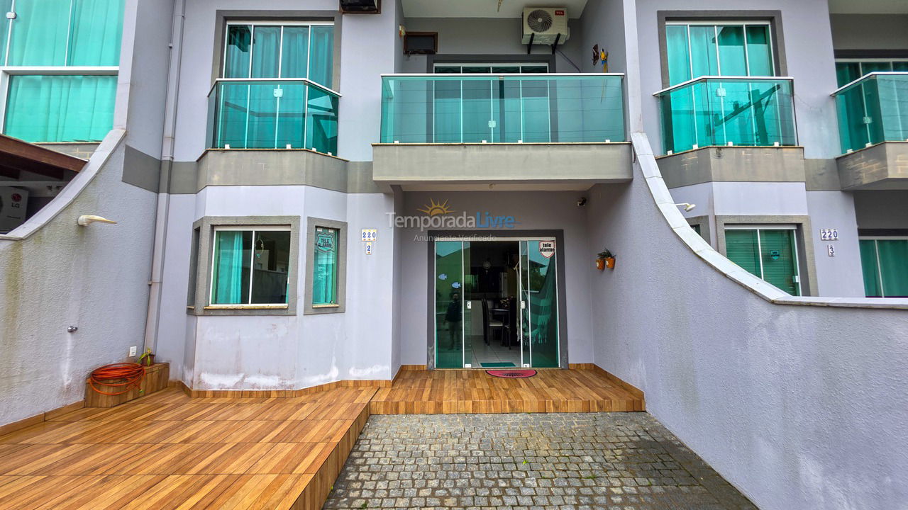Casa para aluguel de temporada em São Francisco do Sul (Itaguaçu)