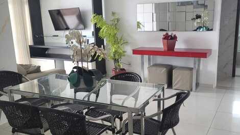 Cobertura duplex com vista para o mar no Centro de Cabo Frio - RJ