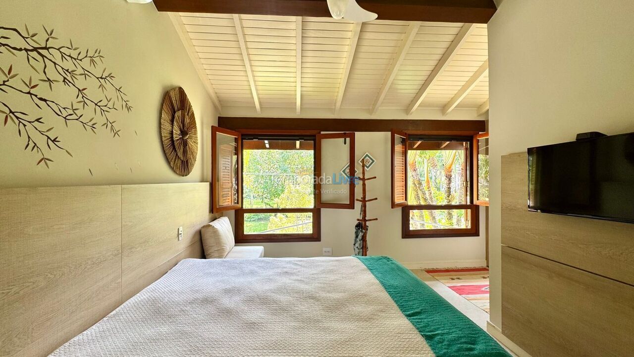 Casa para aluguel de temporada em São Sebastião (Praia da Baleia)