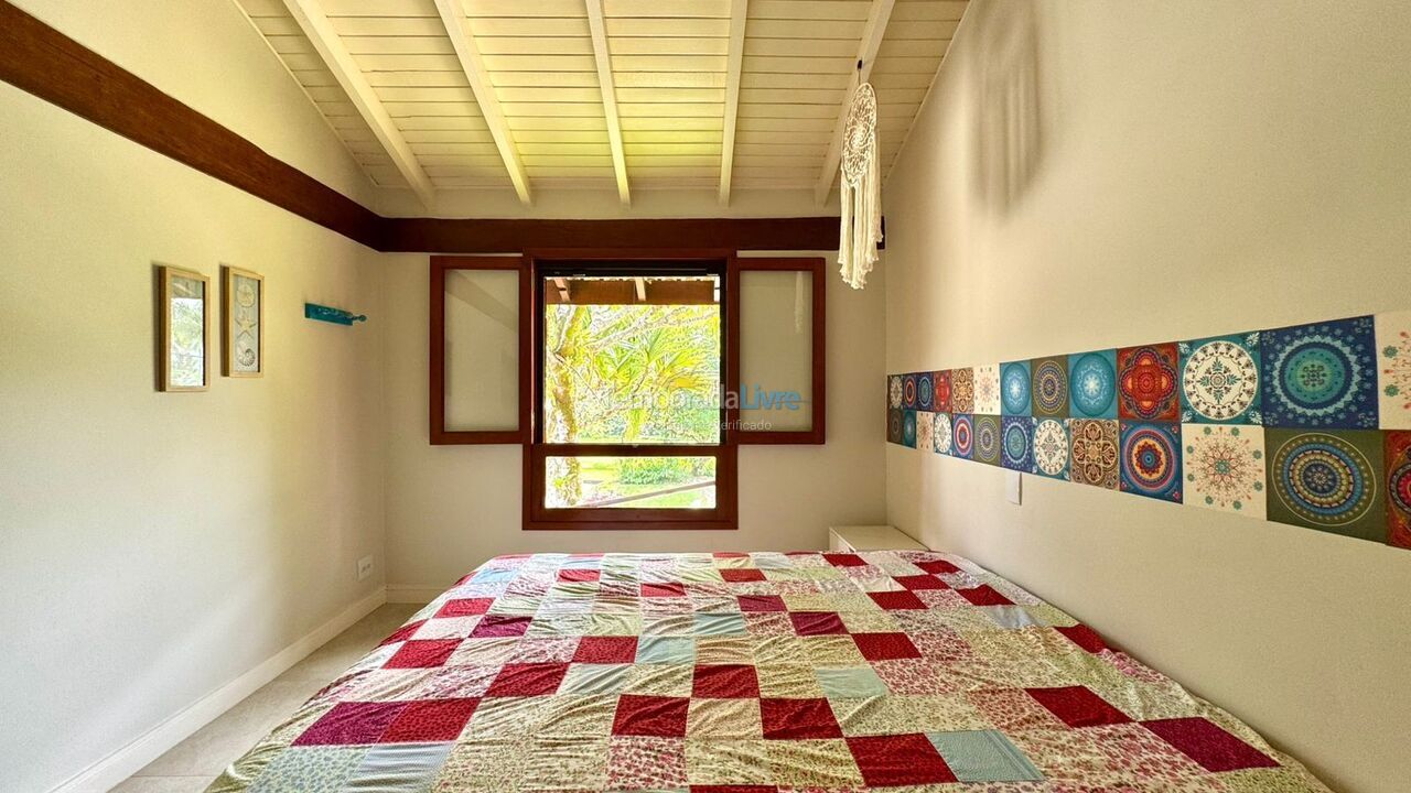 Casa para aluguel de temporada em São Sebastião (Praia da Baleia)