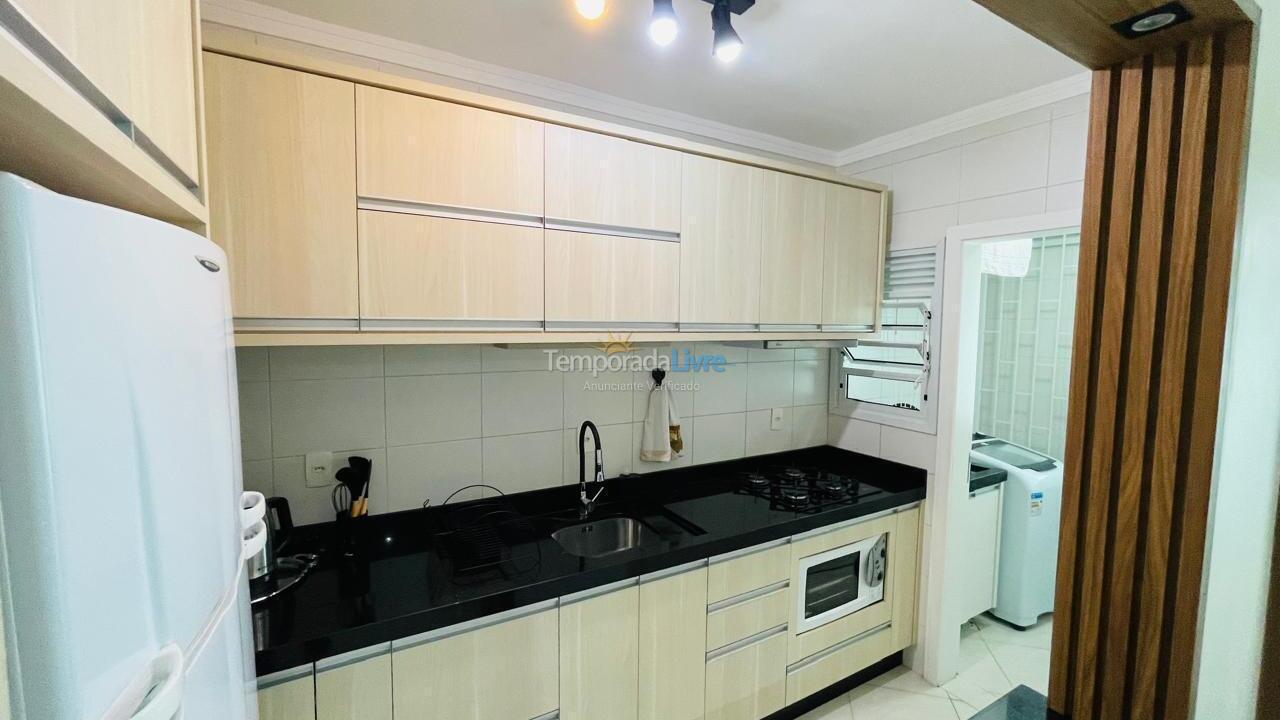 Apartamento para aluguel de temporada em Florianopolis (Canasvieiras)
