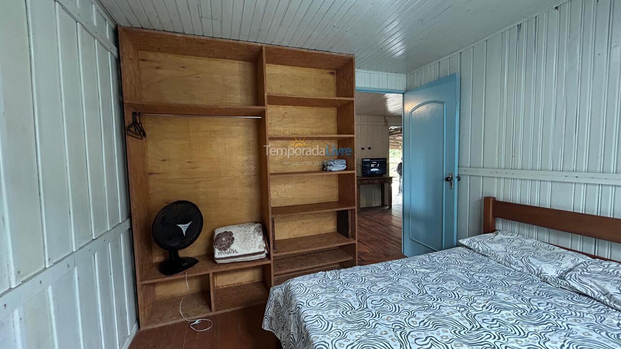 Casa para aluguel de temporada em Garopaba (Praia da Gamboa)