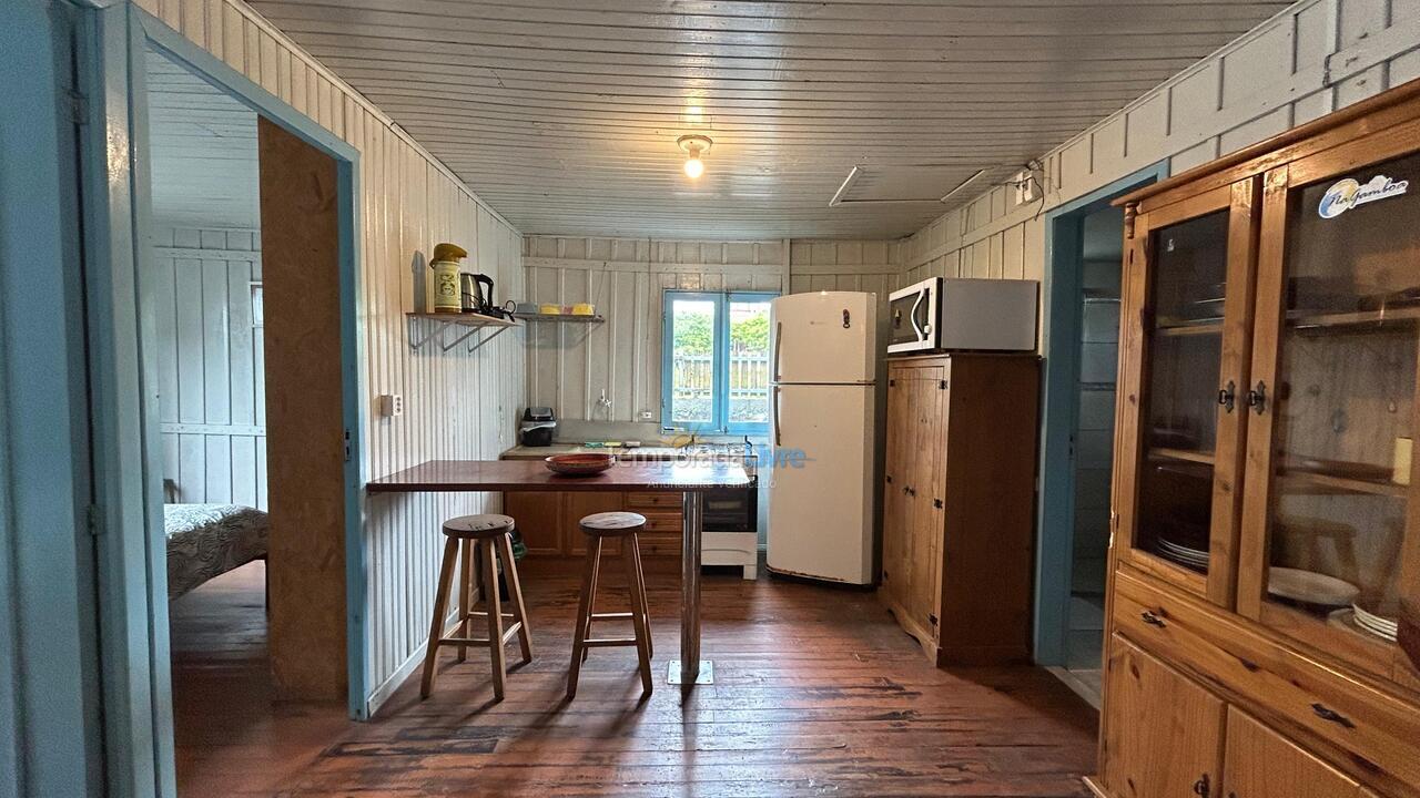 Casa para aluguel de temporada em Garopaba (Praia da Gamboa)