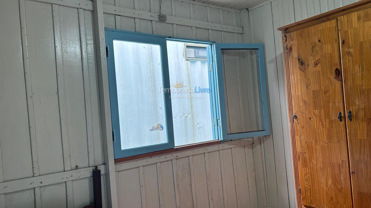 Casa para aluguel de temporada em Garopaba (Praia da Gamboa)