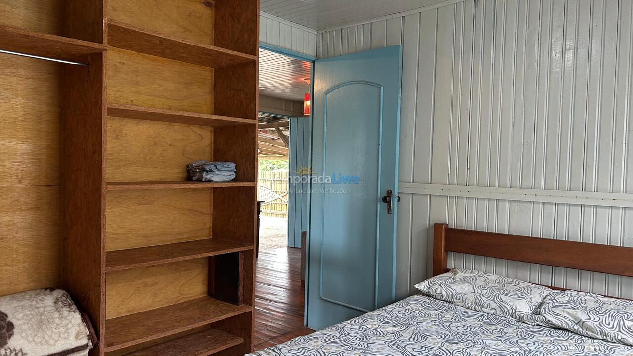 Casa para aluguel de temporada em Garopaba (Praia da Gamboa)