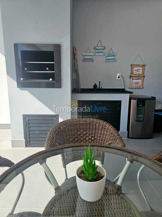 Casa para aluguel de temporada em Bombinhas (Canto Grande)