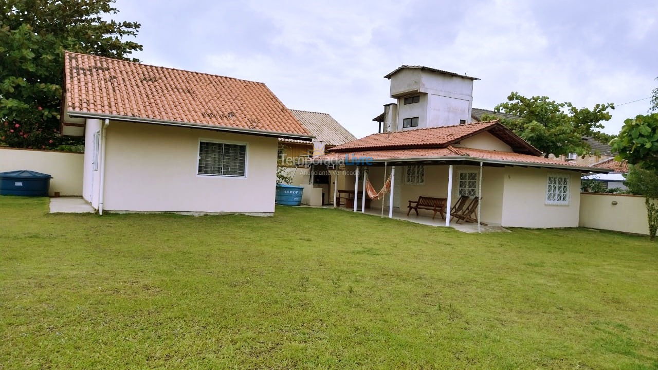 Casa para alquiler de vacaciones em Bombinhas (Mariscal)