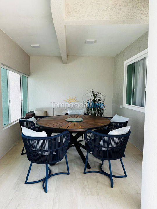 Casa para alquiler de vacaciones em Guaratuba (Nereidas)