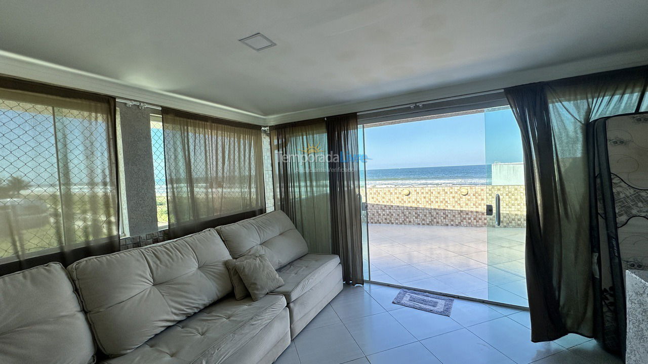 Casa para alquiler de vacaciones em Guaratuba (Nereidas)