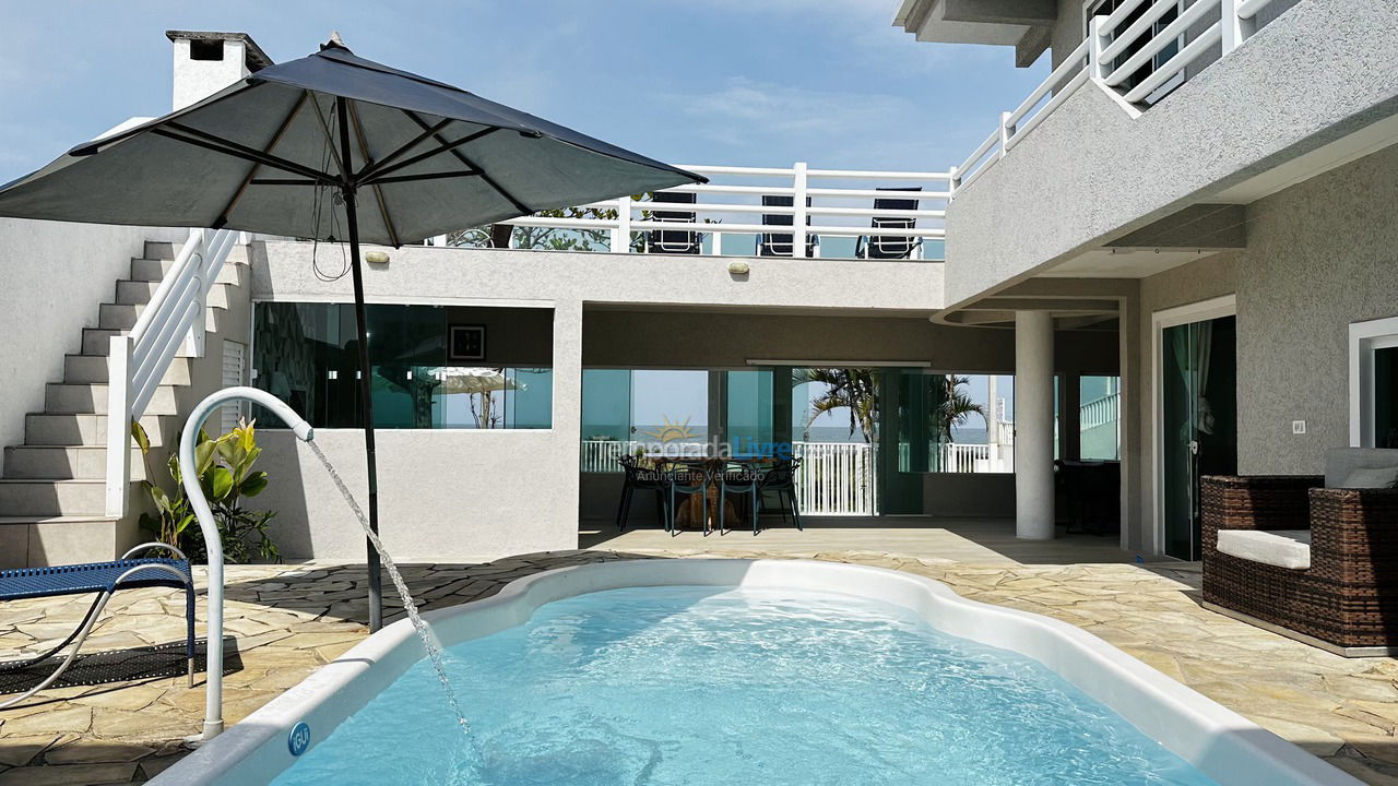 Casa para alquiler de vacaciones em Guaratuba (Nereidas)
