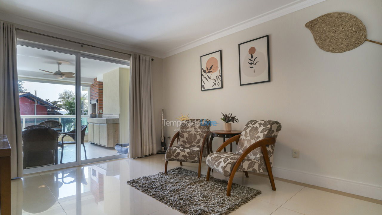 Apartamento para aluguel de temporada em Bombinhas (Praia da Lagoinha)