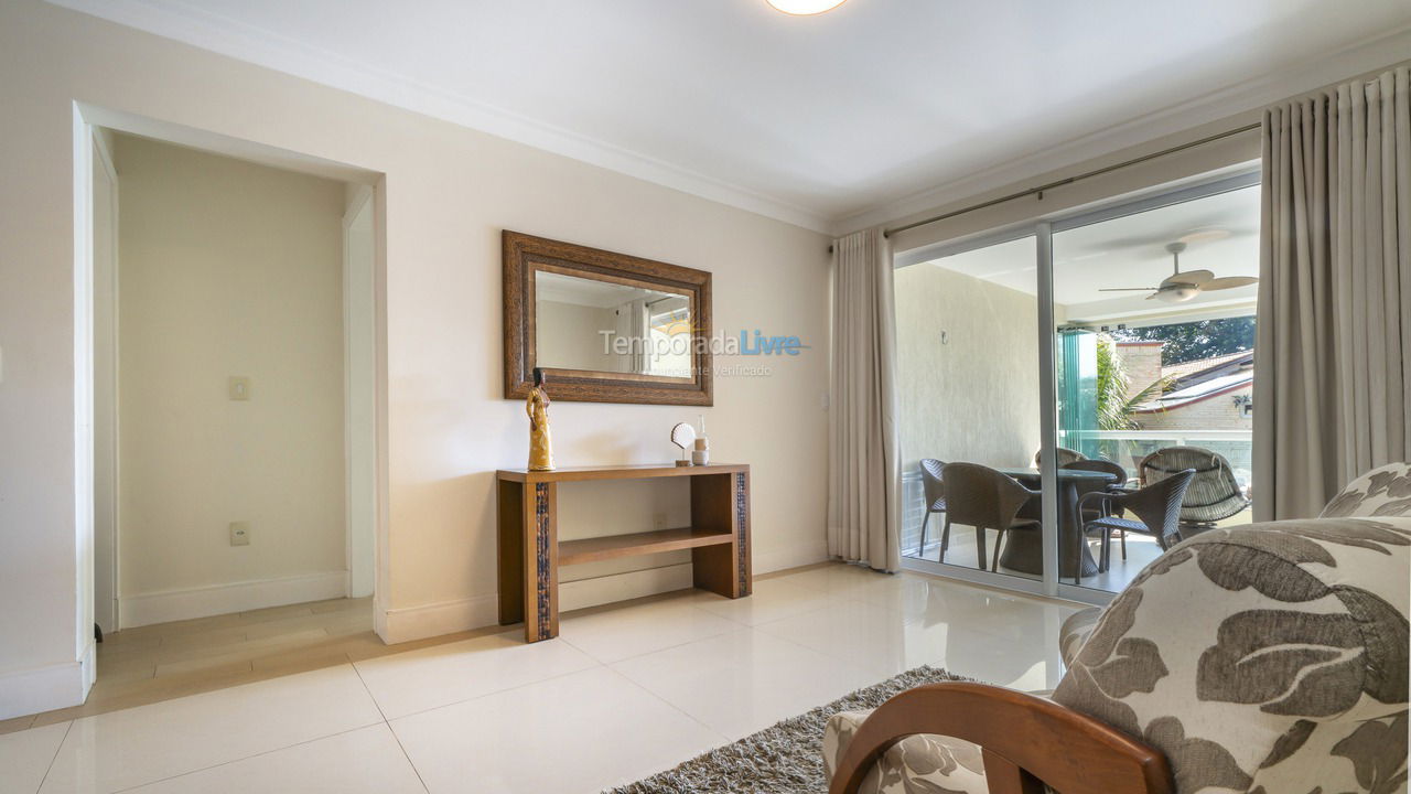 Apartamento para aluguel de temporada em Bombinhas (Praia da Lagoinha)