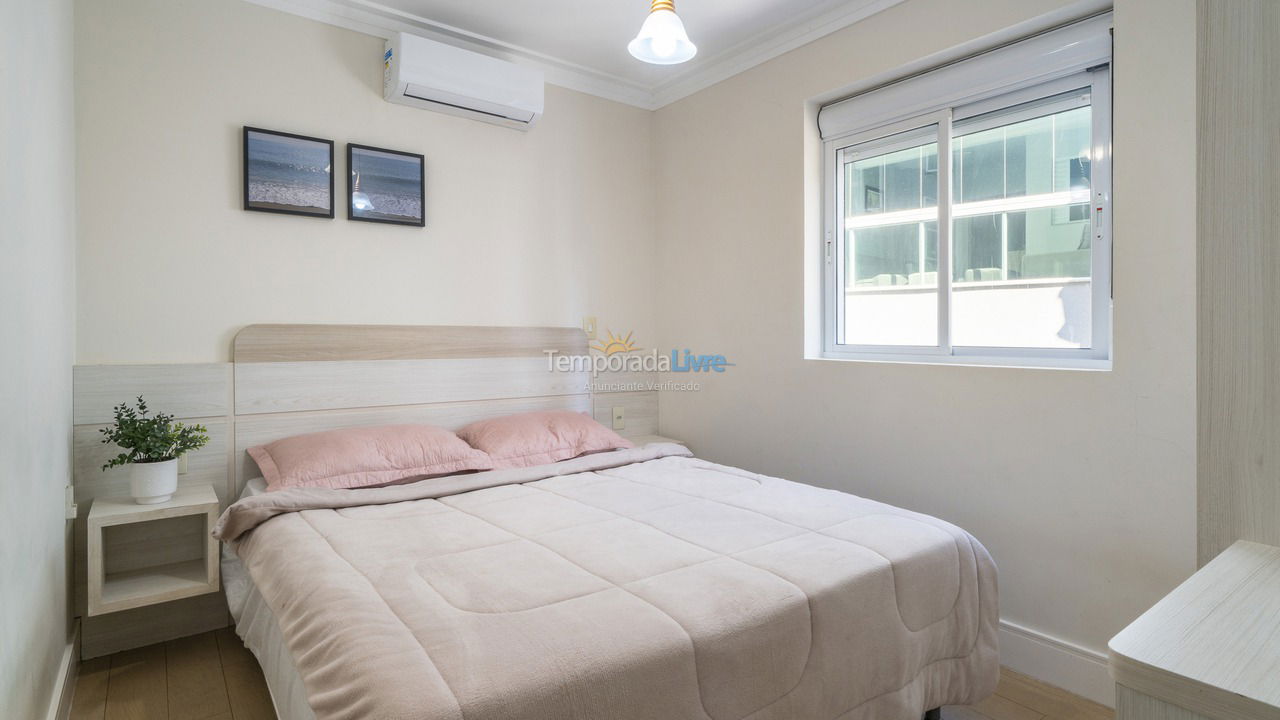 Apartamento para aluguel de temporada em Bombinhas (Praia da Lagoinha)