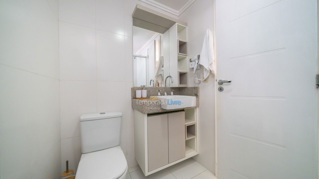 Apartamento para aluguel de temporada em Bombinhas (Praia da Lagoinha)