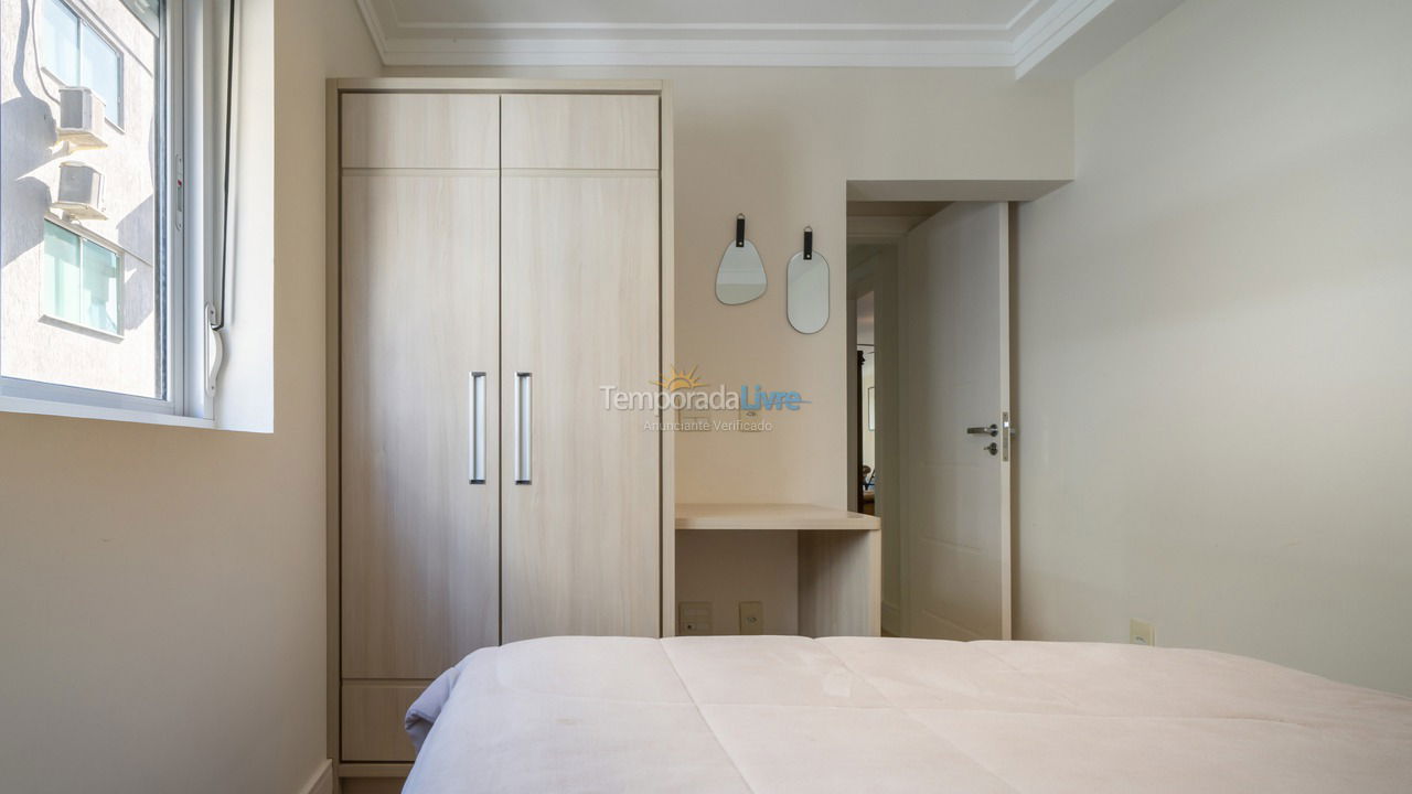 Apartamento para aluguel de temporada em Bombinhas (Praia da Lagoinha)