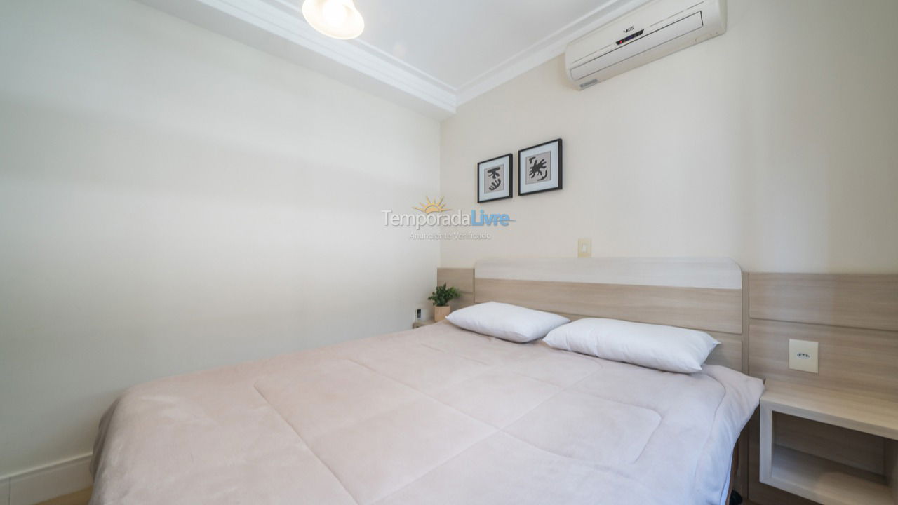 Apartamento para aluguel de temporada em Bombinhas (Praia da Lagoinha)