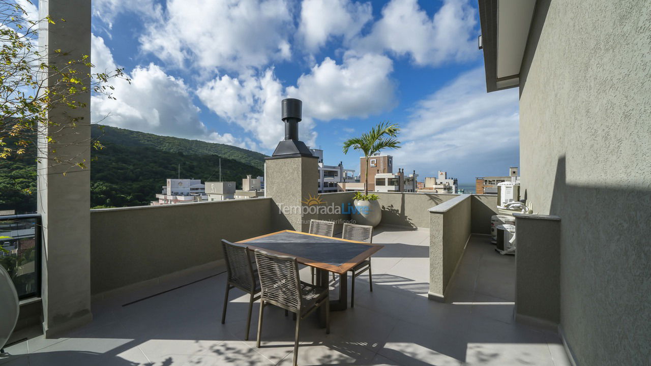 Apartamento para aluguel de temporada em Bombinhas (Praia de Bombas)