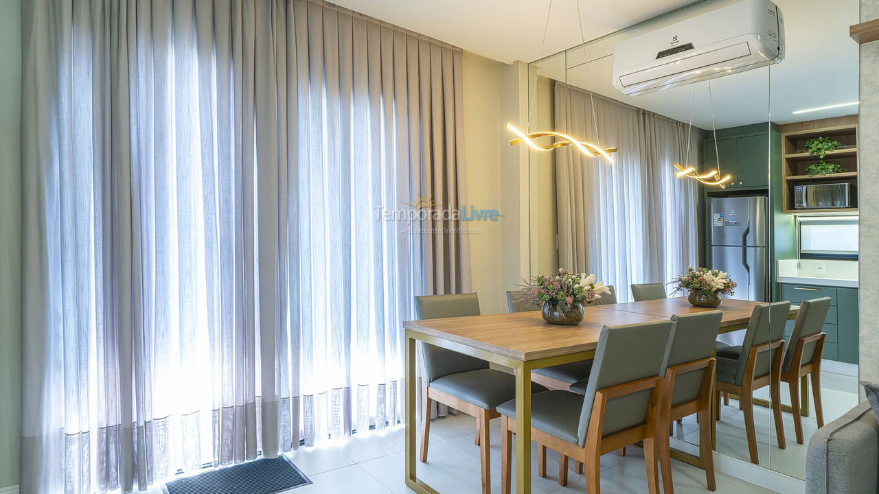 Apartamento para aluguel de temporada em Bombinhas (Praia de Bombas)