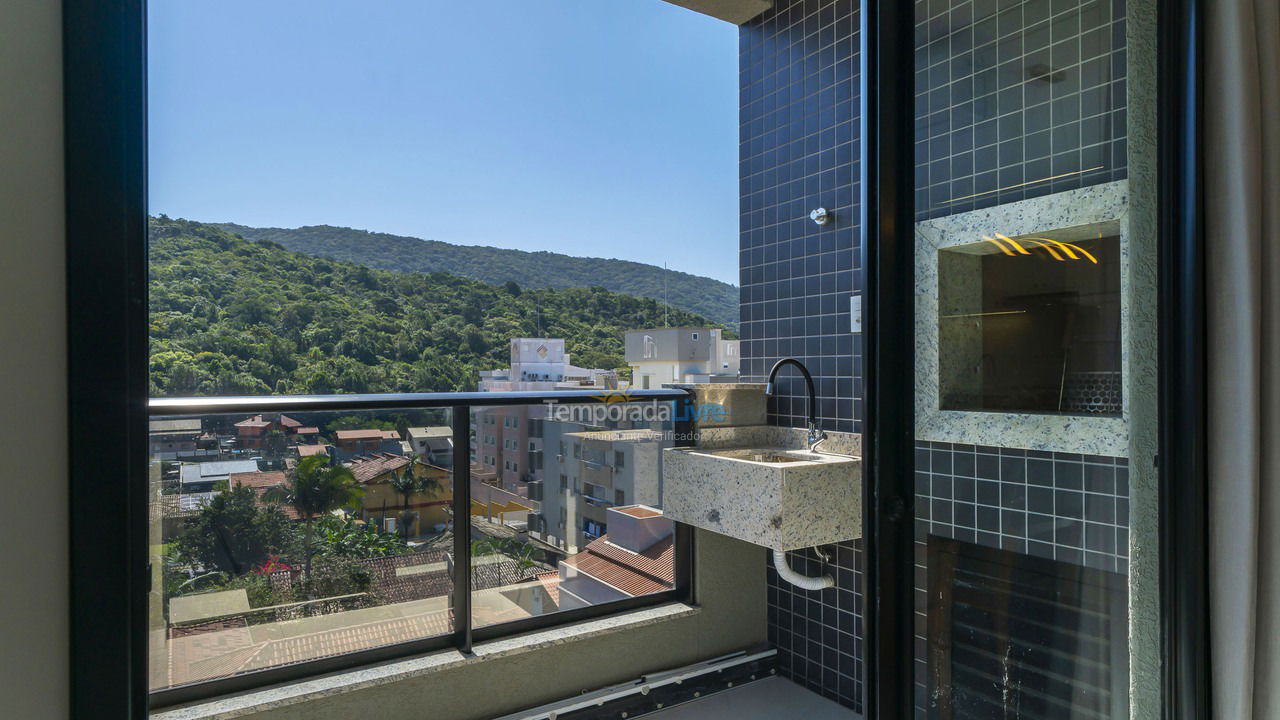 Apartamento para aluguel de temporada em Bombinhas (Praia de Bombas)