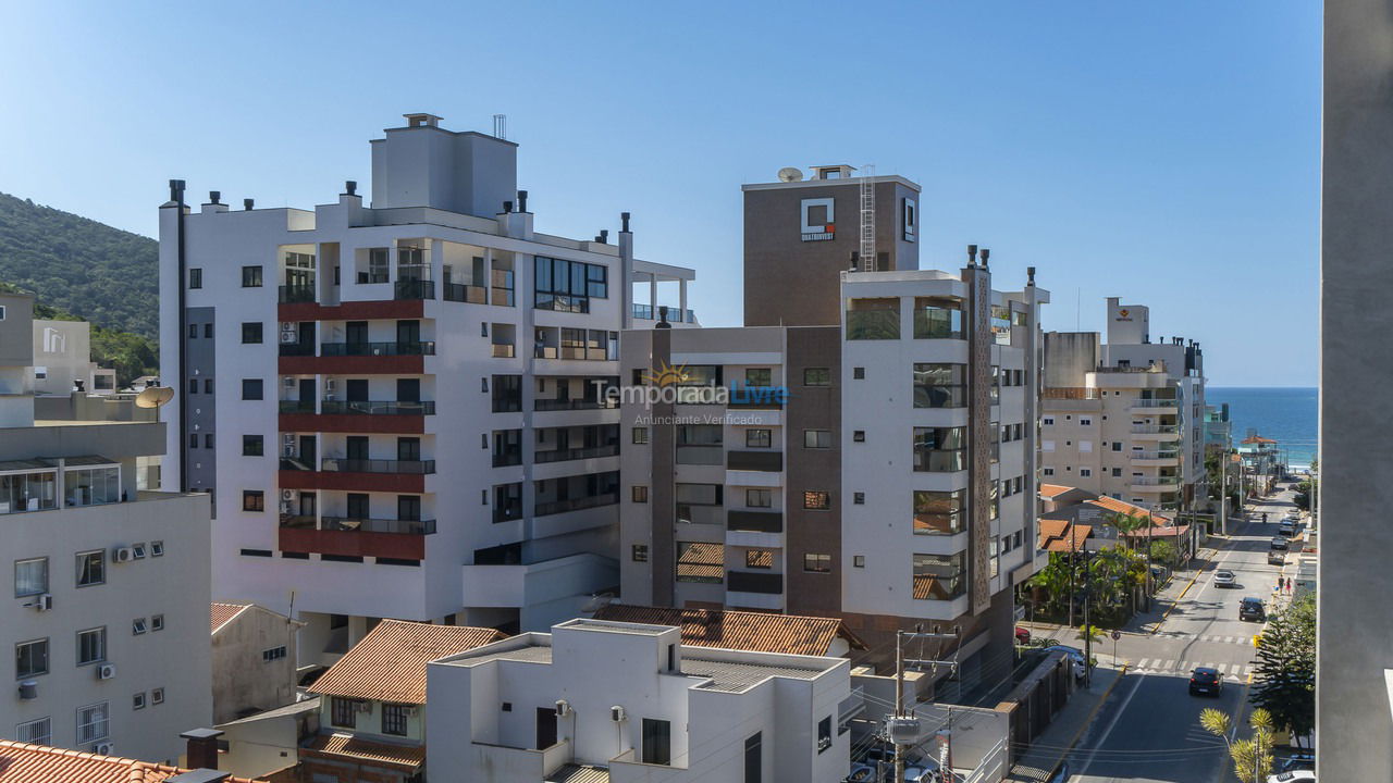 Apartamento para aluguel de temporada em Bombinhas (Praia de Bombas)
