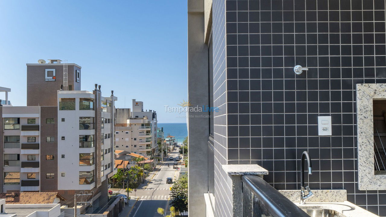 Apartamento para aluguel de temporada em Bombinhas (Praia de Bombas)