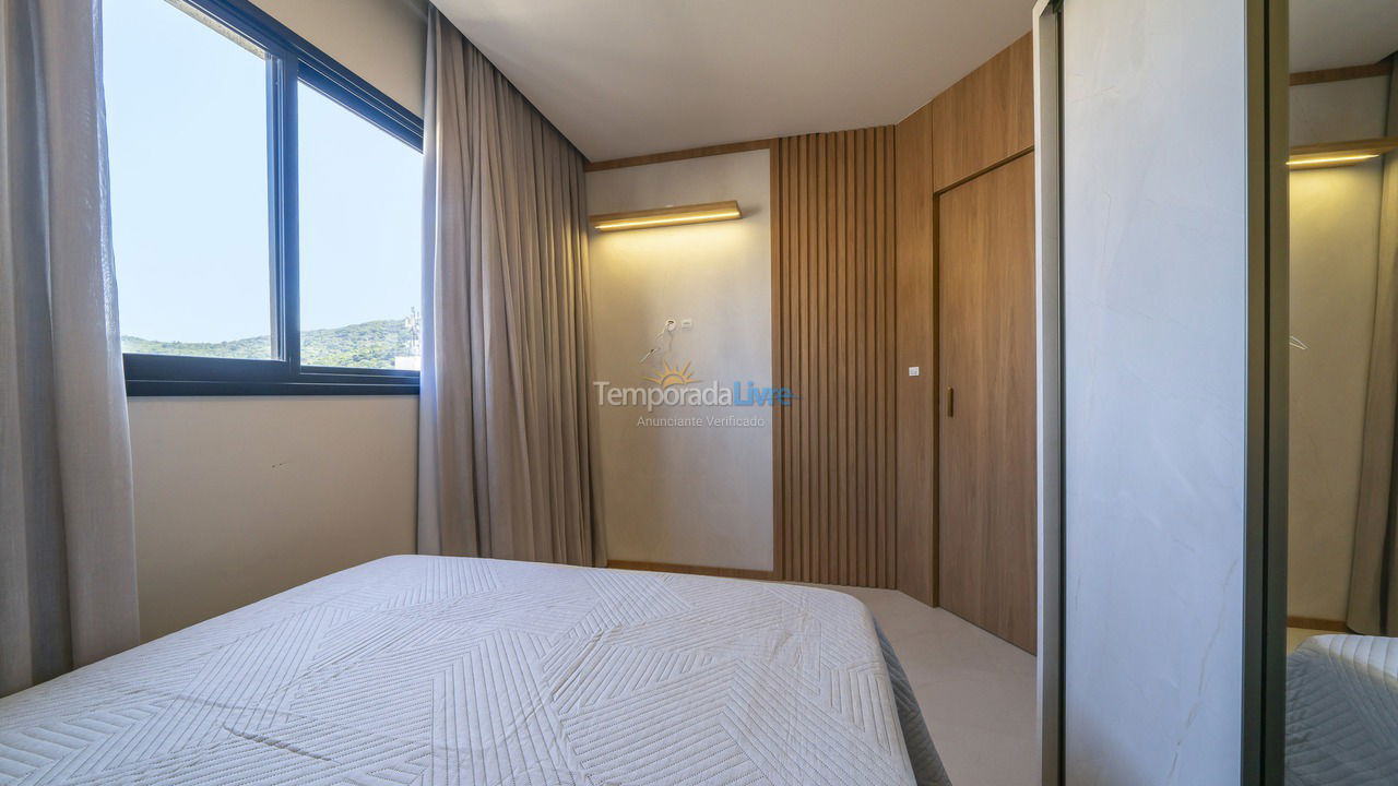 Apartamento para aluguel de temporada em Bombinhas (Praia de Bombas)