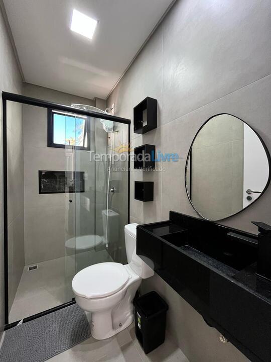 Apartamento para alquiler de vacaciones em Bombinhas (Praia de Bombas)