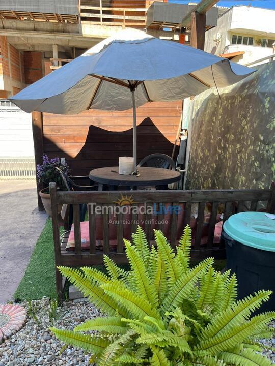 House for vacation rental in Bombinhas (Praia de Bombas)