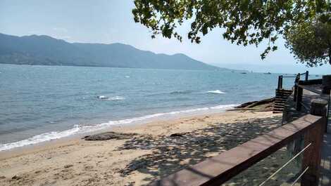Hermoso bungalow en Ilhabela