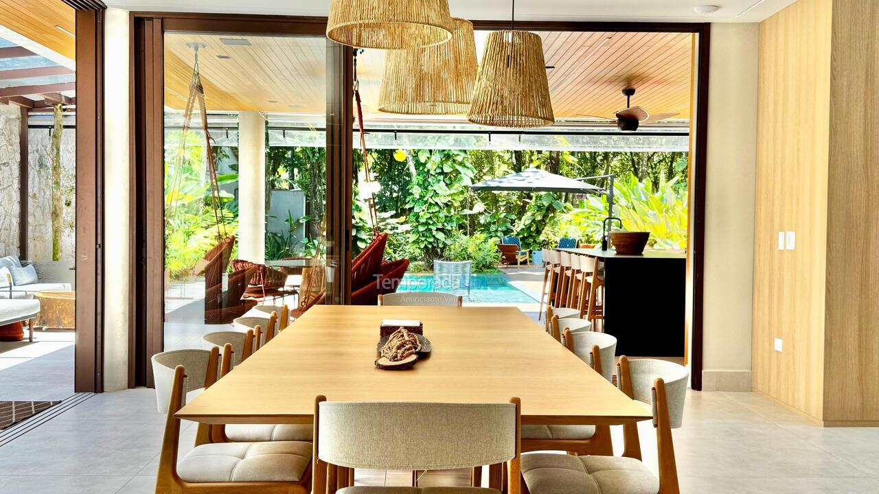 Casa para aluguel de temporada em São Sebastião (Camburi)