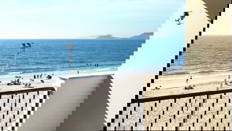 Apartment 01 Bedroom 1 suite Front Sea, in Cond with swimming pool right on the sand 🏖️🌅