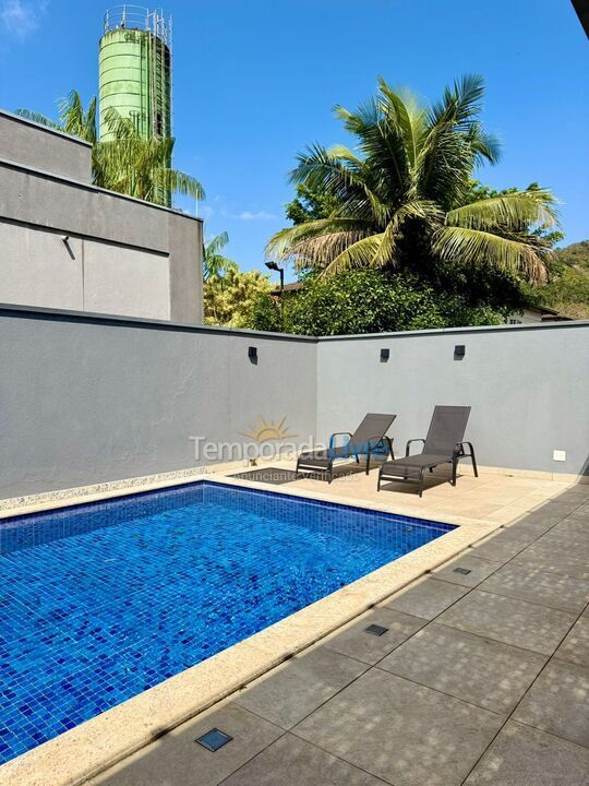 Casa para aluguel de temporada em São Sebastião (Barra do Sahy)