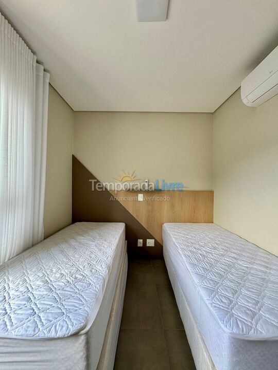 Casa para aluguel de temporada em São Sebastião (Barra do Sahy)
