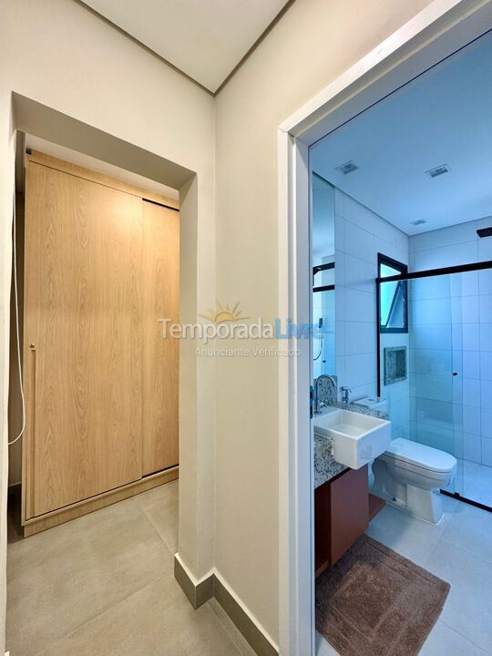 Casa para aluguel de temporada em São Sebastião (Barra do Sahy)