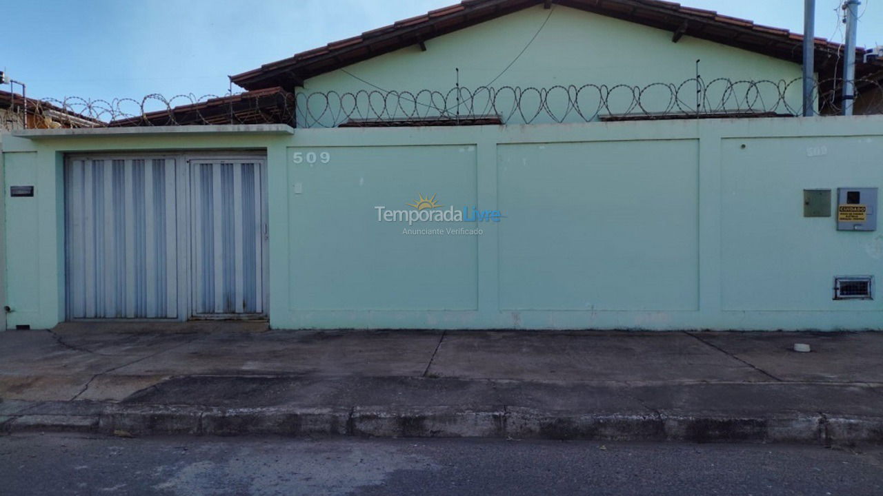 Casa para aluguel de temporada em Pirapora (Nova Pirapora)