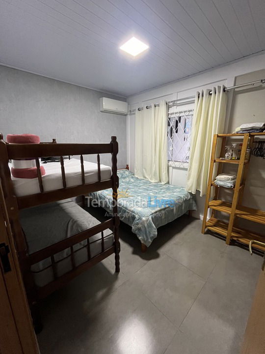 House for vacation rental in Guaratuba (Bal Brejatuba)
