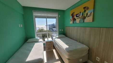 V025 – APARTAMENTO 3 QUARTOS PARA ALUGAR EM BOMBINHAS – BOULEVARD