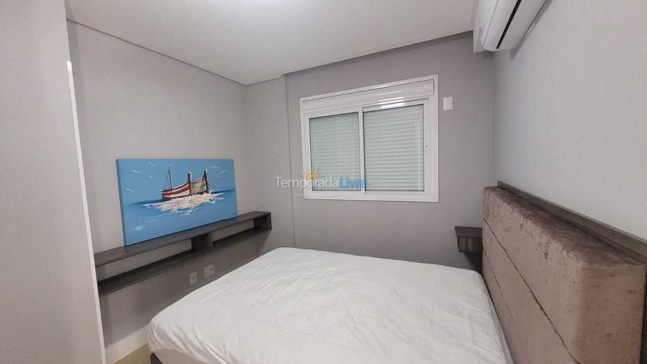 Apartamento para aluguel de temporada em Bombinhas (Praia de Bombinhas)