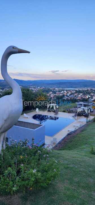 Casa para aluguel de temporada em Capitólio (Escarpas do Lago)