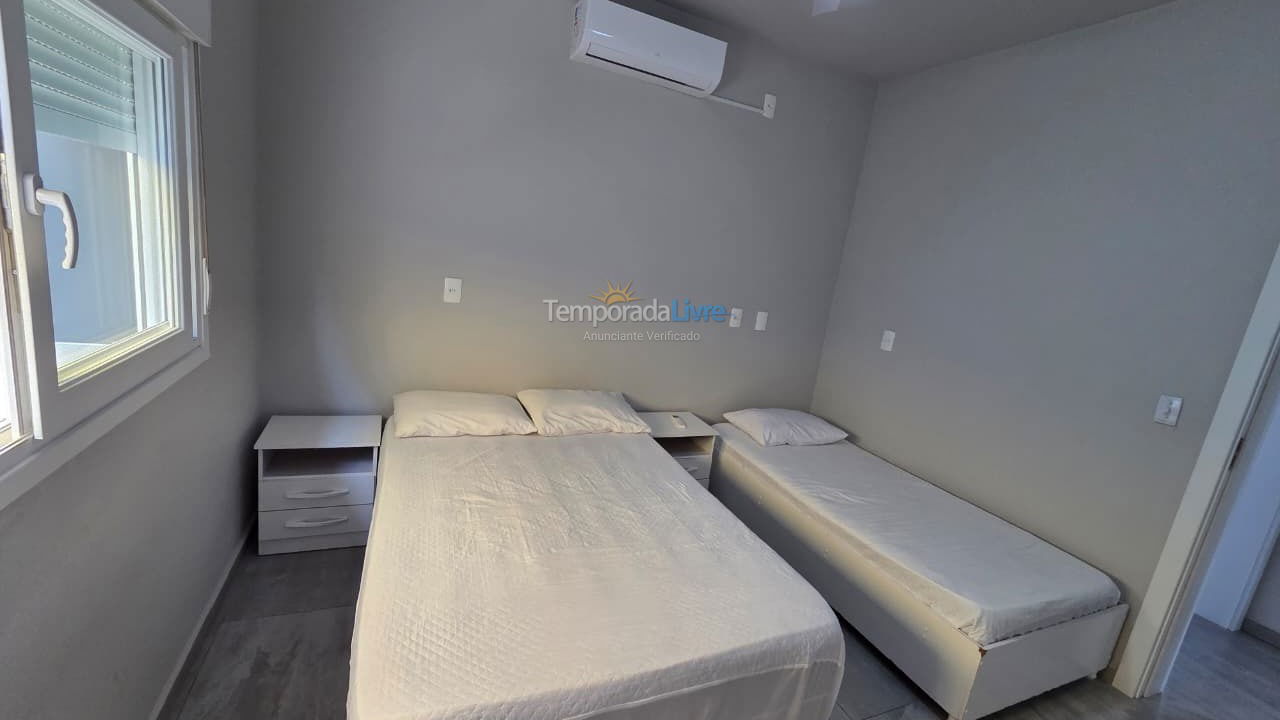 Casa para alquiler de vacaciones em Bombinhas (Praia de Bombas)