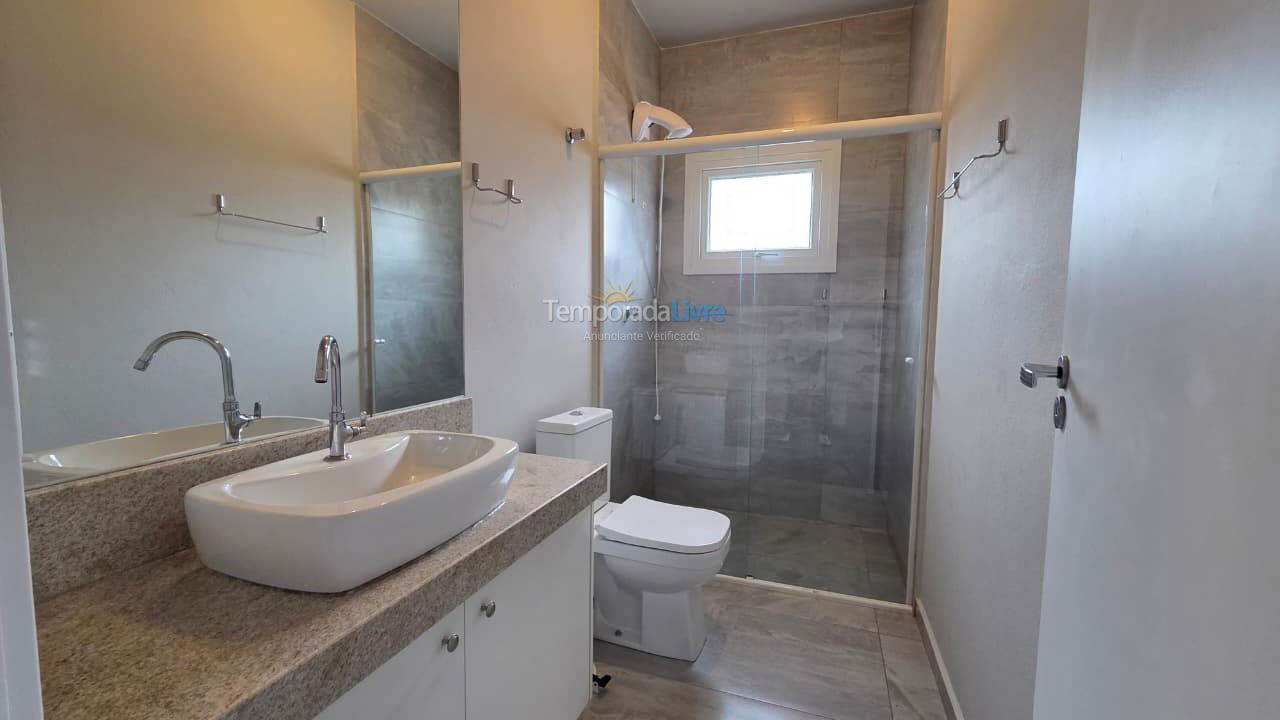 Casa para alquiler de vacaciones em Bombinhas (Praia de Bombas)